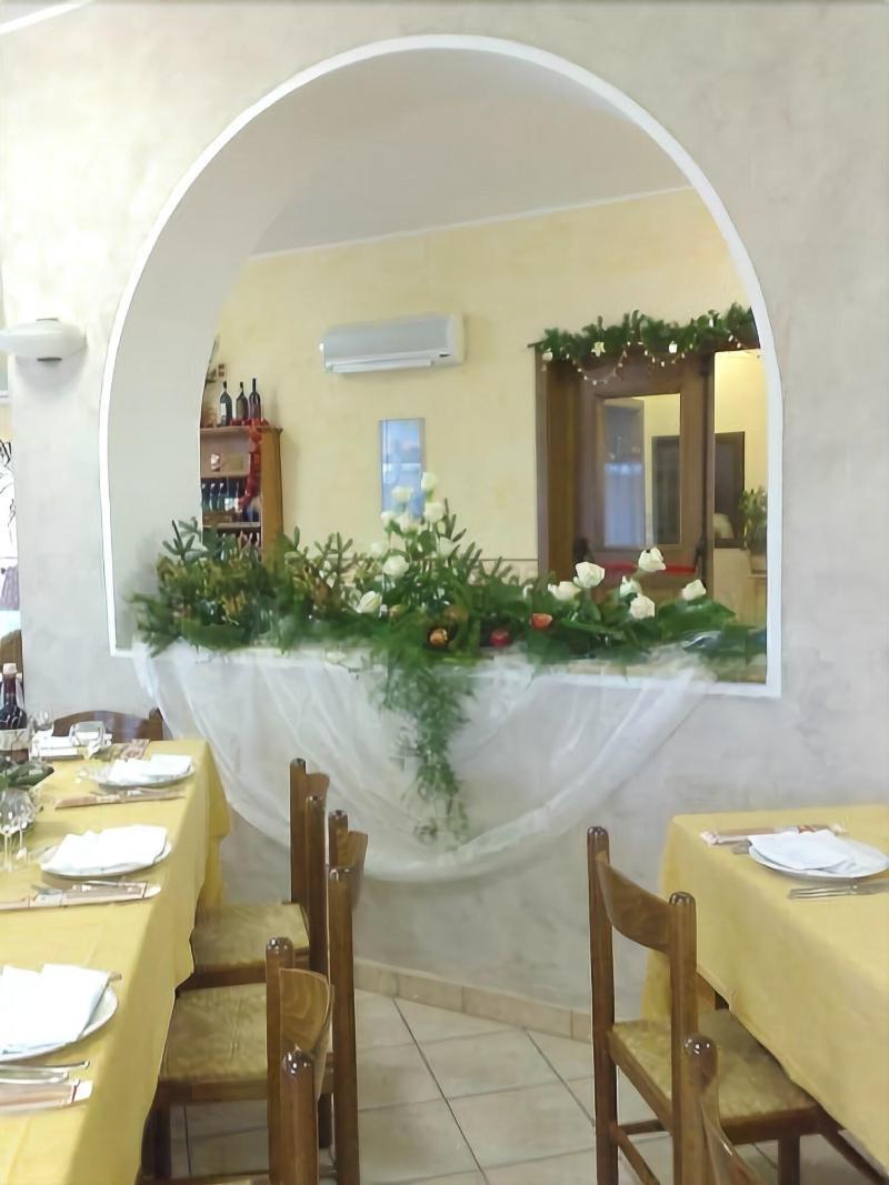 Hotel Tiziana Montepulciano Stazione Extérieur photo
