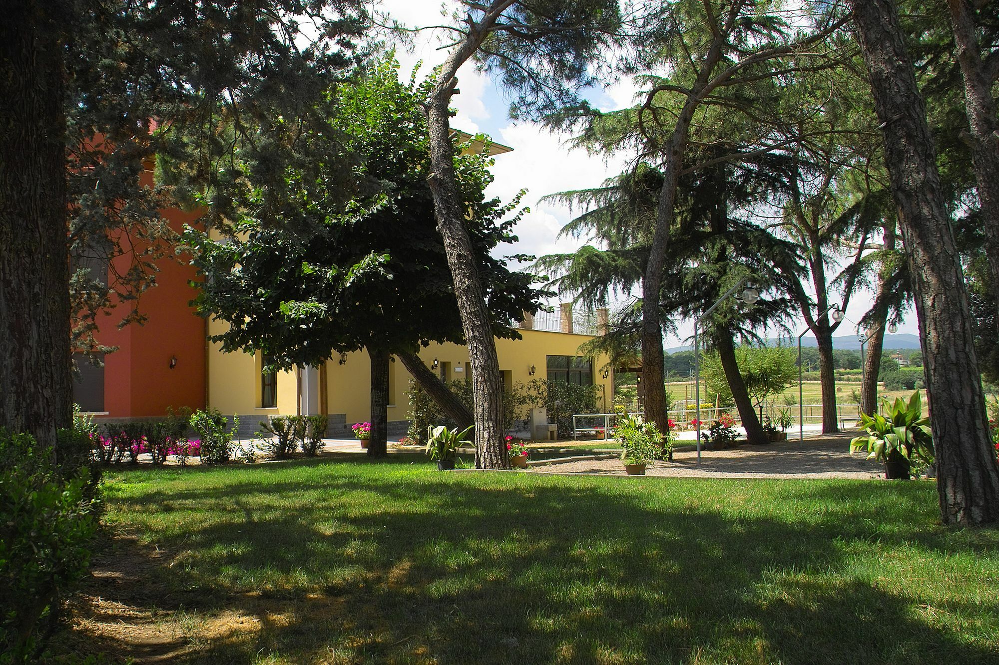 Hotel Tiziana Montepulciano Stazione Extérieur photo